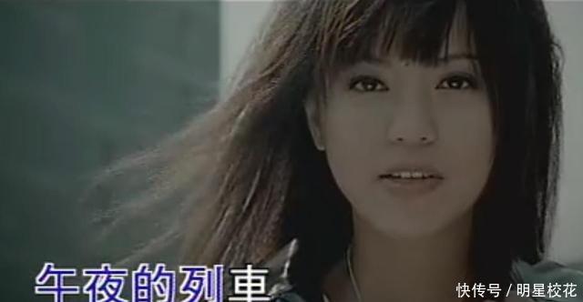  看起来|《浪姐》女星出道打扮令人意外：孟佳杀马特，李斯丹妮少女感十足