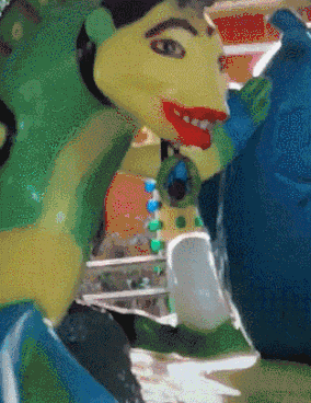 好羡慕|搞笑GIF:好羡慕啊,这样的花式秀恩爱,默默看看了身旁200斤的女友