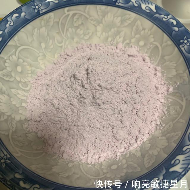  糯米粉|牛奶蜜豆紫薯丸子汤，好吃又可爱