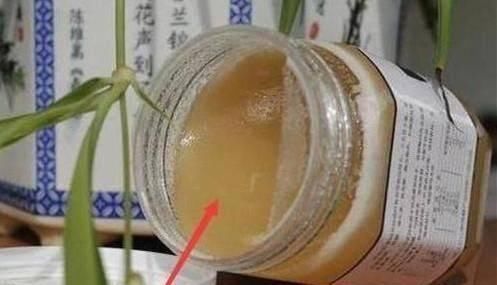 主妇|冰箱里不能放这4种食物,拿出来就得扔,许多主妇却还再犯