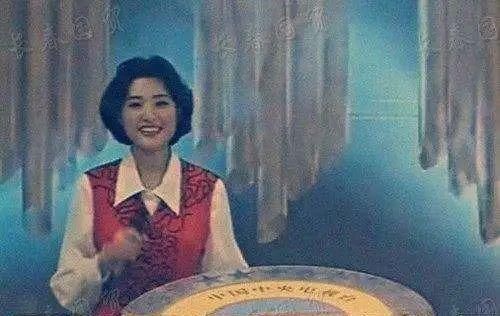 告别|曾是央视“最美”主持人挤掉倪萍,斗过董卿却突然告别央视