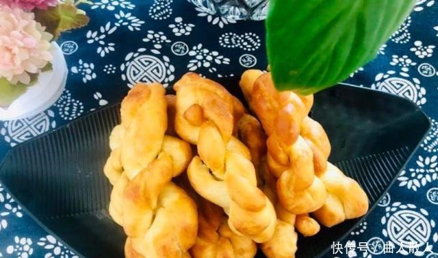 面团|一碗面粉一个鸡蛋,教你在家做麻花,外酥里香