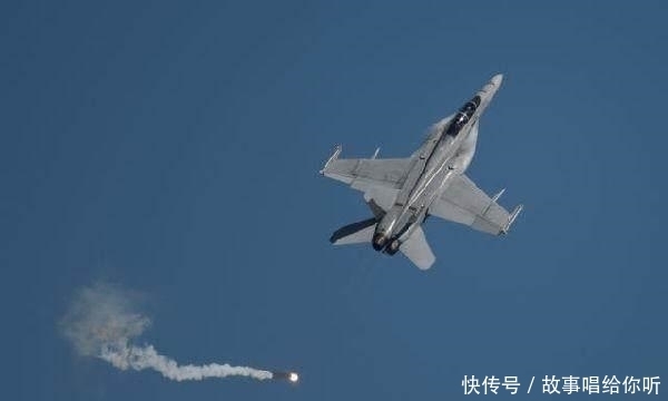 险些|俄战机从B-52机头冲过，气流致美机震动，美抗议险些造成坠机