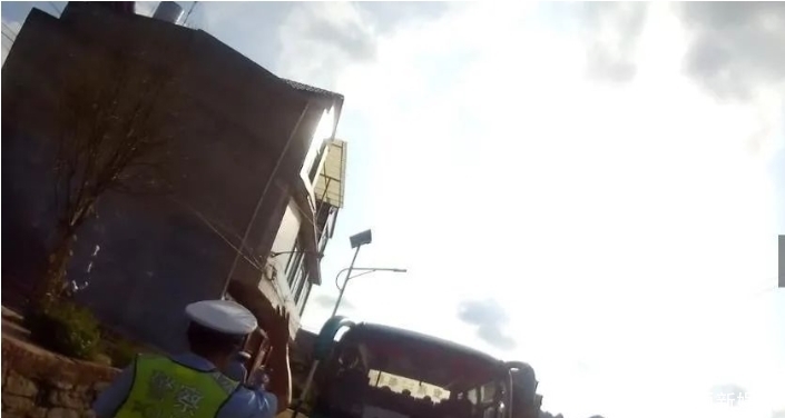  实习期内|典型案例：多次受罚不悔改，任性司机被拘留