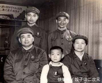 父亲|他是许世友长子，也是《闪闪的红星》主角原型，一生清贫资助红军