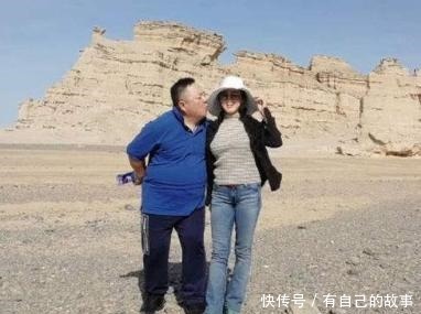 农村|少儿节目主持人董浩,退休后农村生活曝光,坐村口吃面条让人心酸