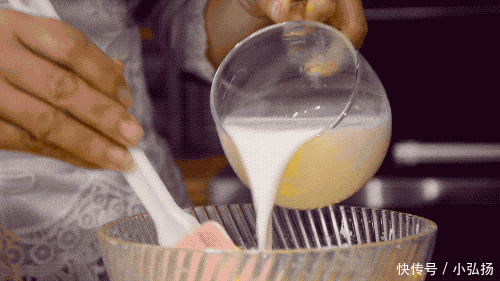 夏日|热死了,来一款火爆的夏日冰凉甜点!名字很“坑”,90后都喜欢!