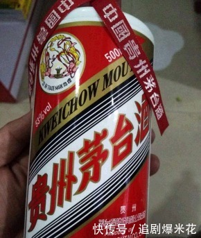 茅台|连飞天茅台都不满足的资深酒友,为何会被老酒圈粉?