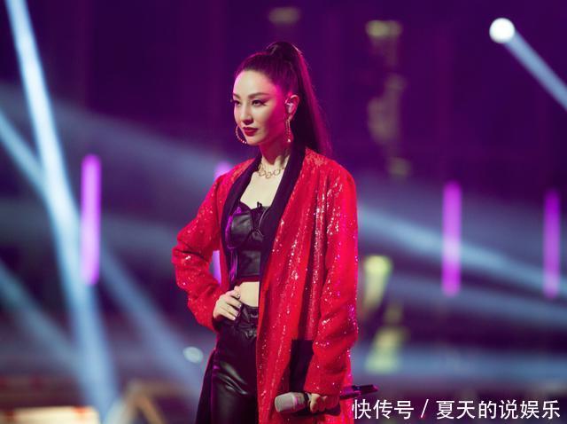 参加|本是三线艺人,被经纪人“抛弃”,后参加《浪姐》,资源拿到手软