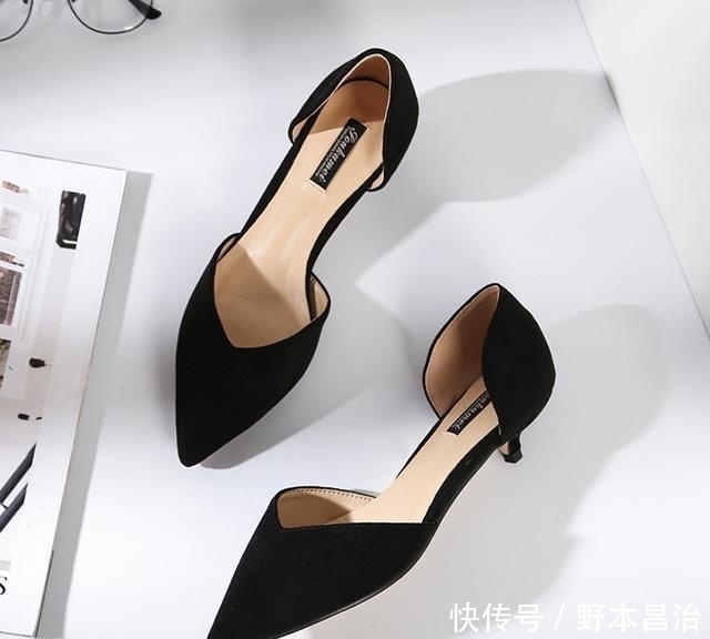 双猫|高跟鞋的跟有讲究,不要太高也不能太矮,那就来双猫跟鞋