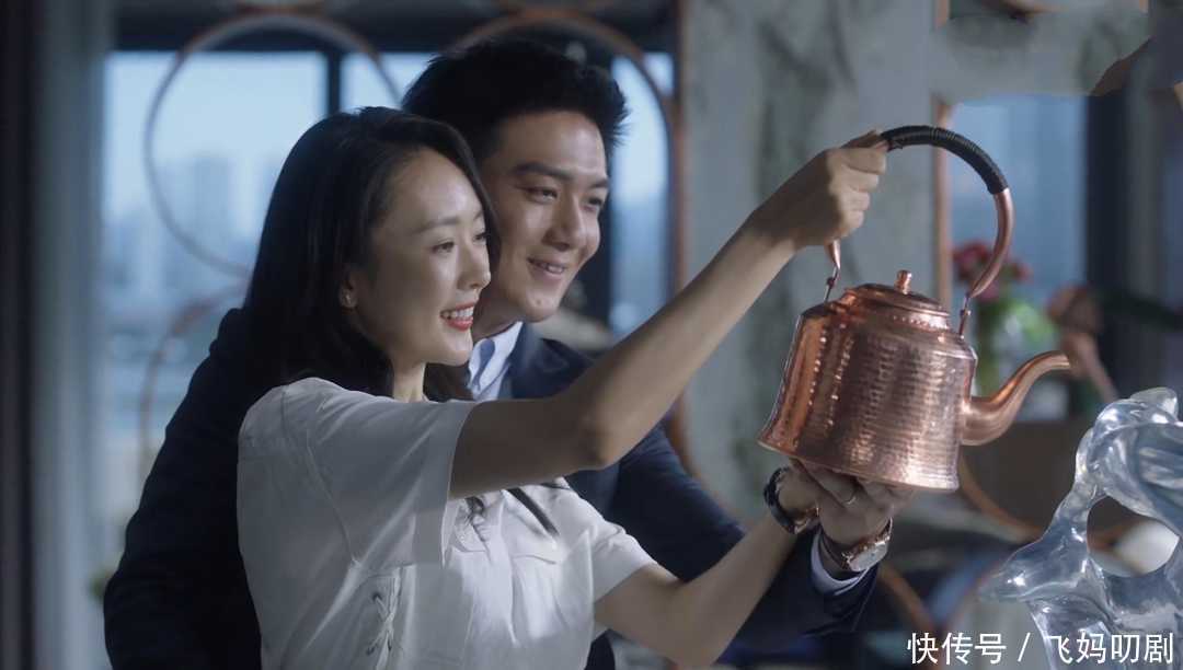 顾佳|重刷《三十而已》,原来第一集中的玩笑话已预示了她们会离婚