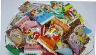 老师|上课这三种零食,随便偷吃,即使老师就在你跟前也发现不了