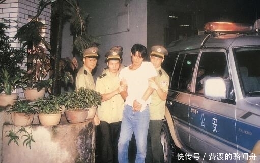  手下|他是张子强手下，分赃后买300万奔驰给18岁儿子，在老家建6栋别墅