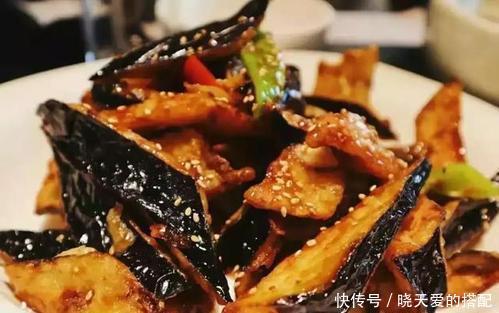  酥脆|风味茄子，很多人都做错了，难怪不酥脆不好吃，大厨：这样做才对