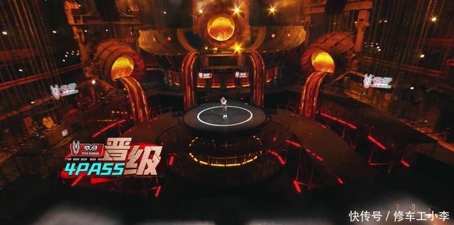 中国新说唱|新说唱暴扣哥带翅膀表演,选手下跪求链子,遭王齐铭、爆音Diss