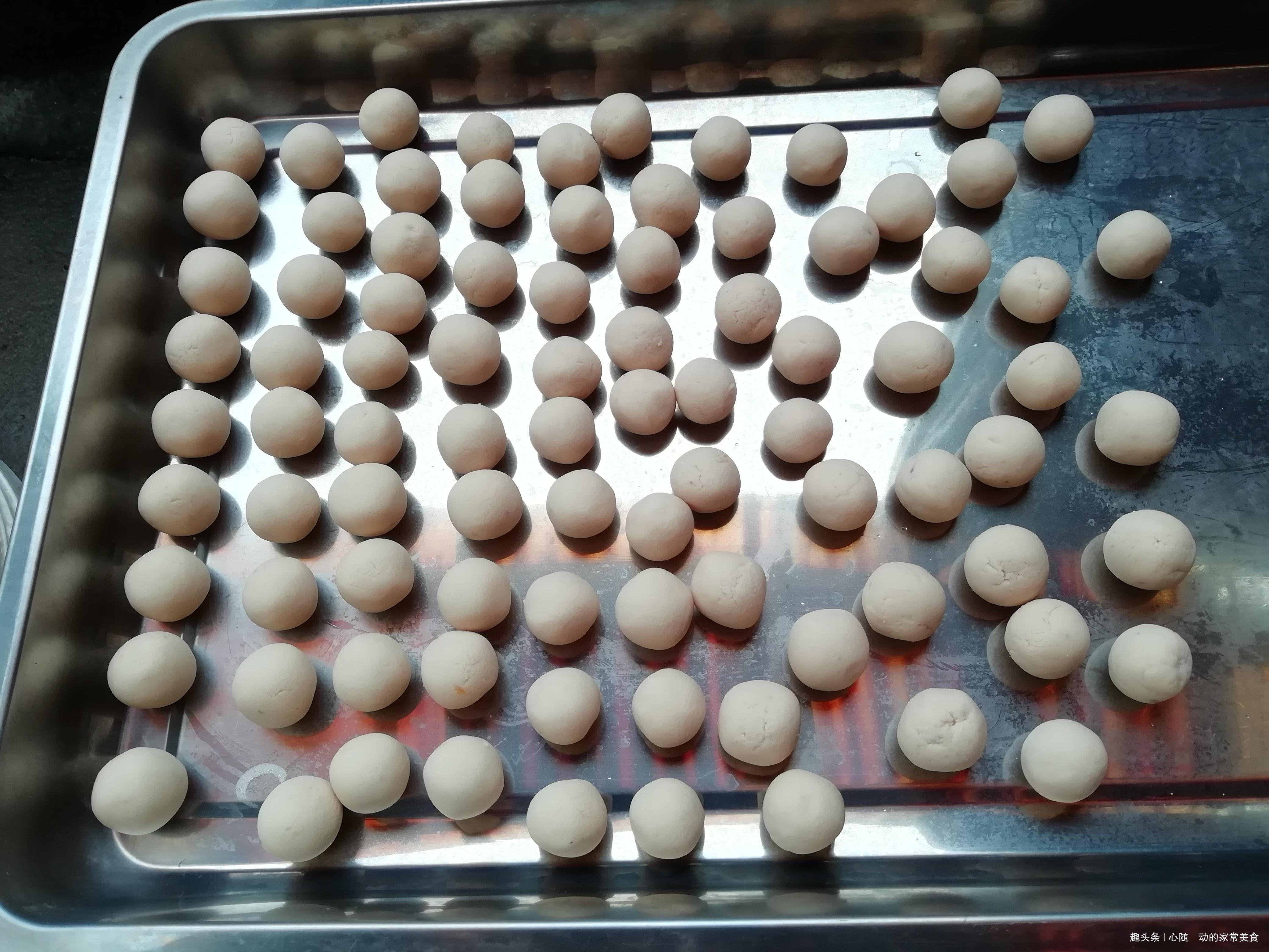  不用|宅家不出门，婆婆做了一大盘小点心，一周的早餐不用发愁，吃嗨了