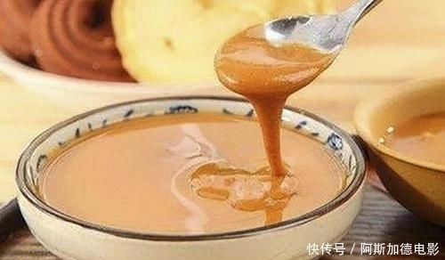 加水|调芝麻酱时,最忌直接加水调,大厨教你一个妙招,口感细腻又香浓