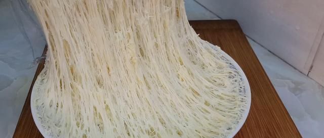 豆包|半斤红豆,1斤面粉,不用烤箱,教你做创意红豆包,比发糕还好吃