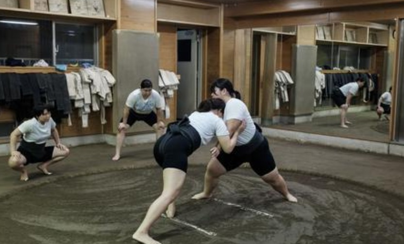 真的|日本史上最重相扑,一年内狂减 200 斤,真的不要太萌了