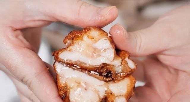 炸鸡|如果注定要长胖,为了这块能飚汁的炸鸡,我可以