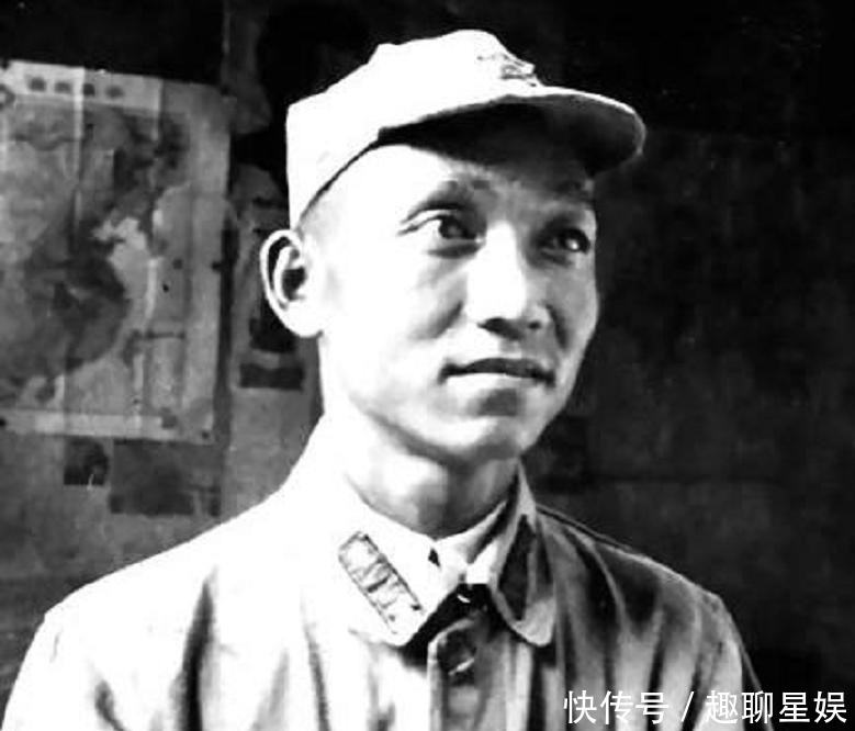 师长|当年的师长和政委,20年后政委授予上将军衔,师长的结局令人唏嘘