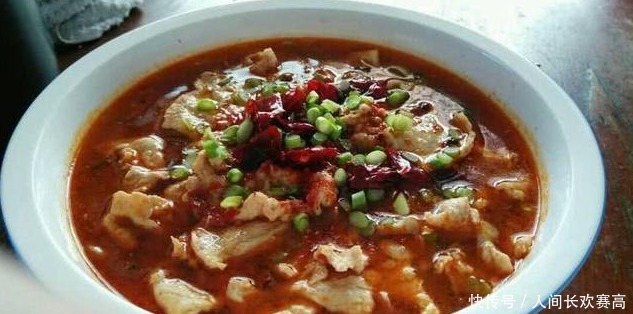 简单|简单的几道家常菜,好吃不贵有营养,家人坐在一起吃的很温馨