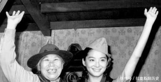 抗日|给抗日英雄谢晋元送国旗的女孩,最后怎么样了真相让人不能接受