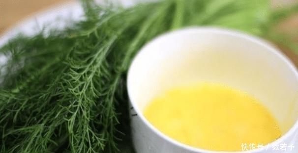 美食|美食如此简单：鸡蛋和“它”炒一炒，每天吃2口，养胃散寒，胃一天比一天健康！