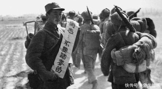 生活|放牛娃骗母亲去学艺，背地却偷偷入伍，成司令后回村被母亲揍