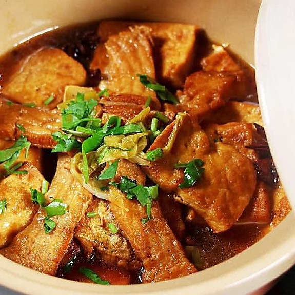  大白菜|热乎乎香喷喷的家常菜，很适合冬季吃，营养美味，解馋又下饭