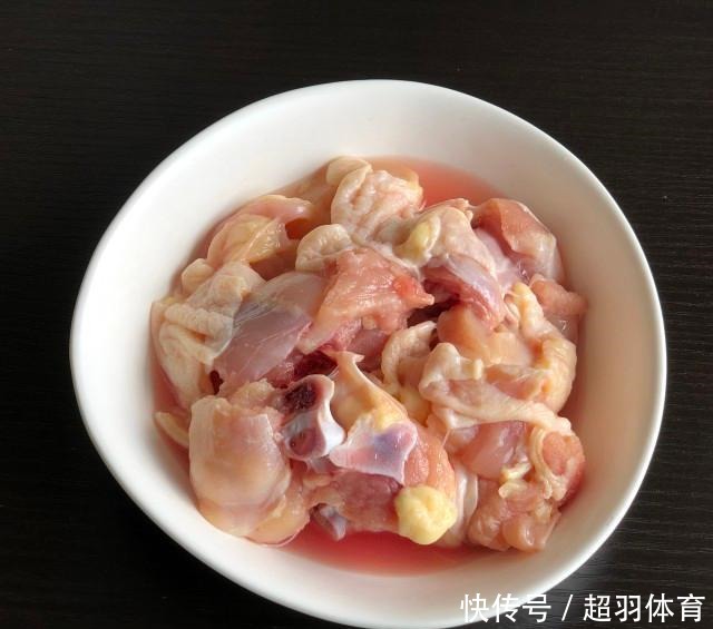 青椒|青椒鸡块,简单快手又美味,有肉有菜,营养超丰富