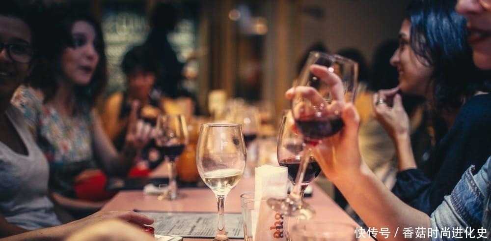 别人|酒桌被人劝酒怎么办用这3个绝招，不用喝酒还不丢面子