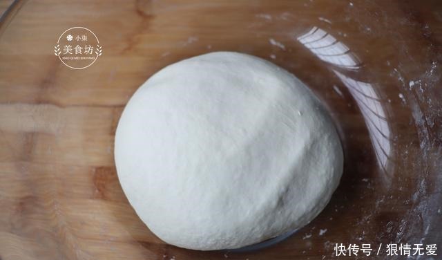 油酥|面粉别做油条了,教你好吃的做法,不用烤不油炸,出锅瞬间被扫光