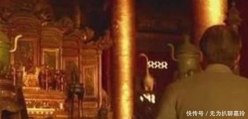 工作人员|溥仪重回故宫,说照片摆错了,被工作人员怒斥,溥仪:那是我爹!