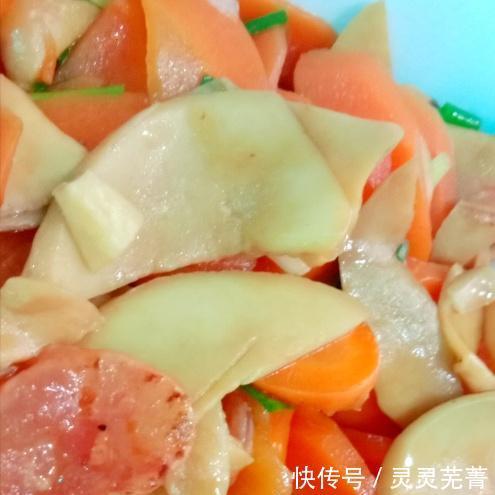 杏鲍菇|腊肠炒鲍菇,只要简单几步就浓香开胃