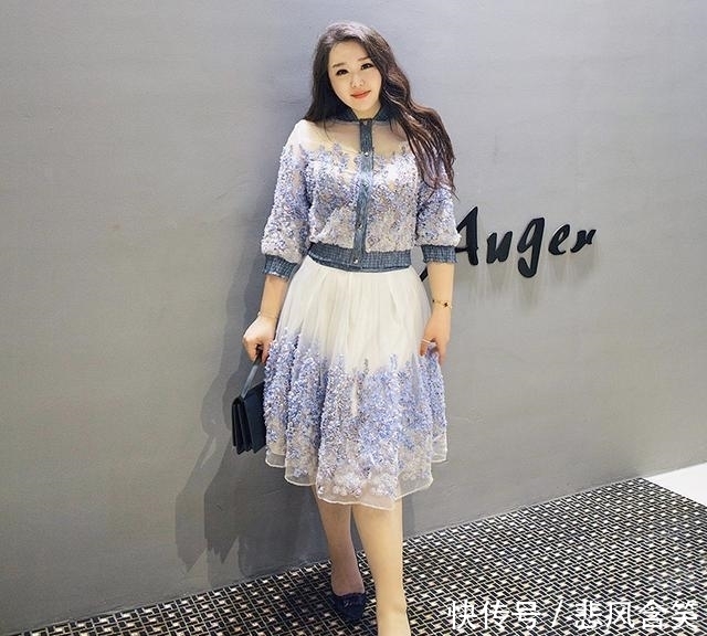 女人味|谁说微胖妹子没有女人味?连衣裙穿对了,照样美翻了