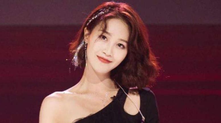 团友|《浪姐》黄龄不满蓝盈莹,选择更强团友,一举翻身