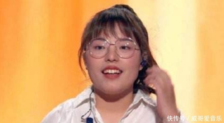 邢晗铭|她是《好声音》最年轻的冠军,仅一年时间就沦为路人