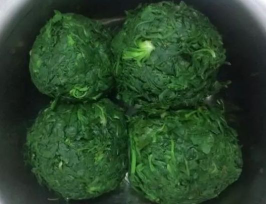 春天|春天吃饺子,我家只用这种饺子馅,比韭菜鲜,多吃也不怕胖