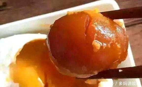 沙流油|腌咸鸭蛋时,直接腌是错的!多做1步,个个都起沙流油,真香