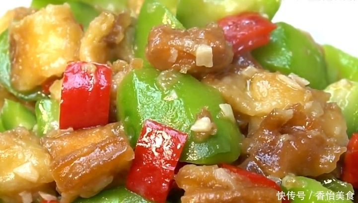  油条|孩子最爱吃的丝瓜炒油条，简单一做，营养解馋，比肉都香