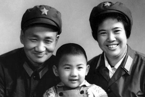 此人|毛主席逝世前最想见此人一面，最终却没有见到，是谁如此重要