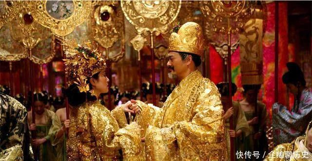 自立|他一手搅乱了整个大唐江山，灭唐自立为帝的却是他的手下、五代十国第一人！