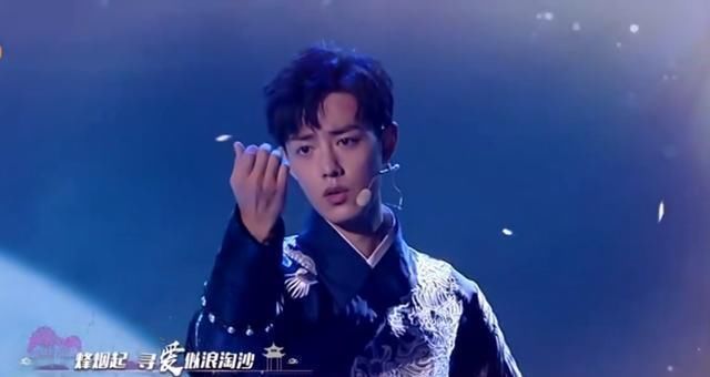 再现|《快本》再现《陈情令》,谁注意肖战如何出现现场都沸腾了