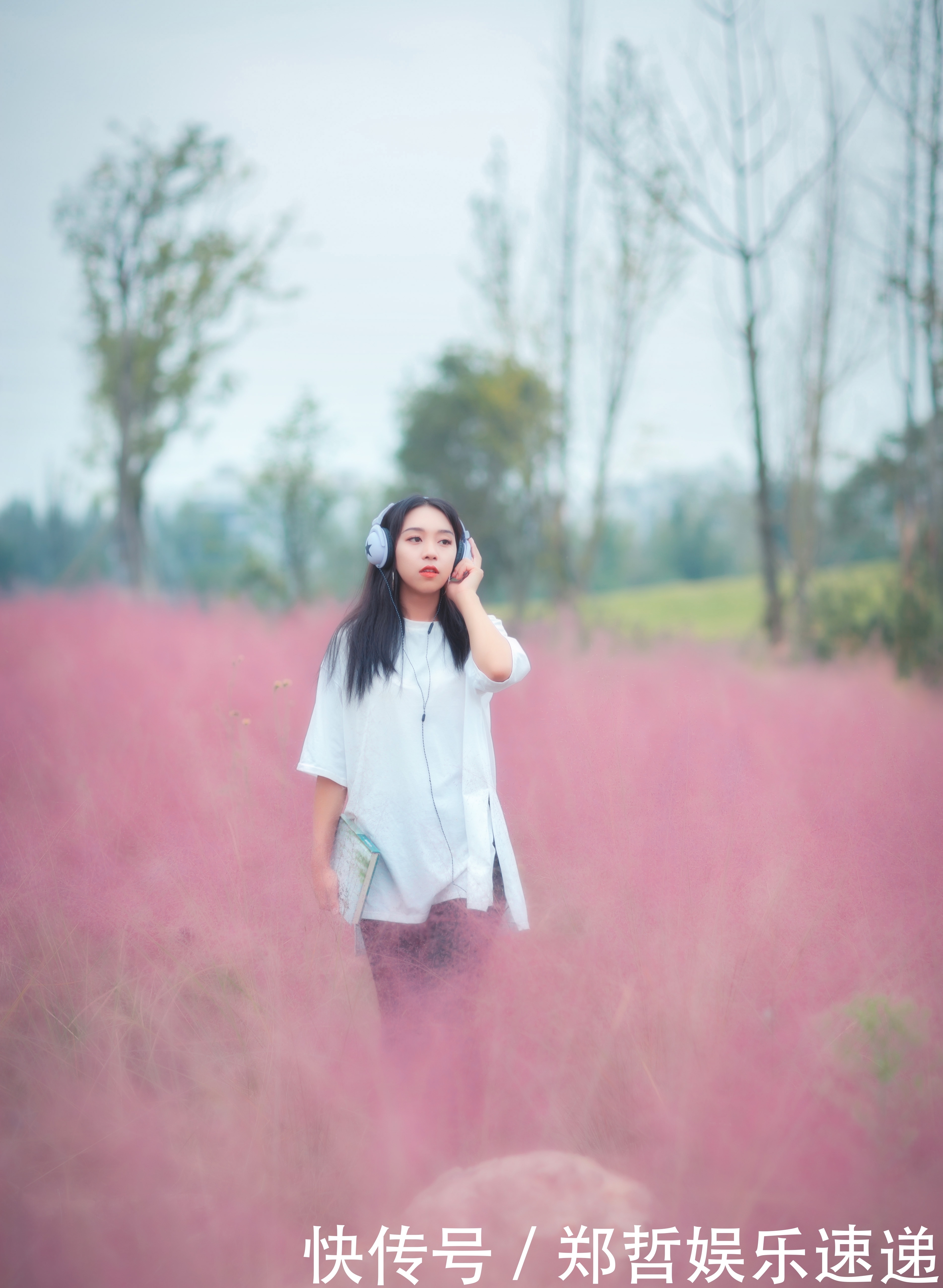  可爱|可爱美女田野唯美摆拍