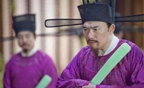 寺庙|朱元璋去寺庙拜佛,问方丈:朕要跪吗?方丈妙对8字,逃过一劫