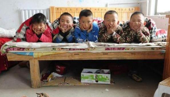 世界|当年一口气生下五胞胎的山东妈妈，现在过得怎么样