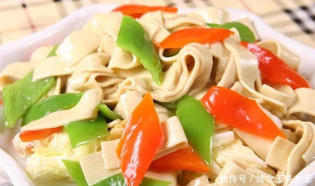 饭店|尖椒干豆腐加入一点“它”,即肉头又好吃,味道不输饭店大厨!