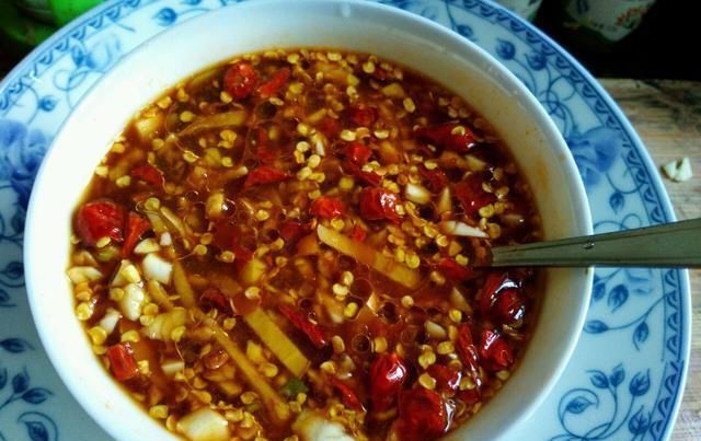 花甲|人气火爆的花甲粉,在家也能做,十分简单,比外面做的还好吃