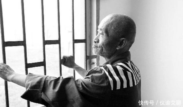 监狱|如果无期徒刑的犯人老了不能动了，监狱会为其养老吗？看完明白了